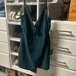 Green bodycon mini dress